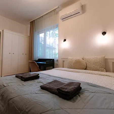 6 Seconds From Main Street Vitoshka & Ndk & Free Parking Apartment